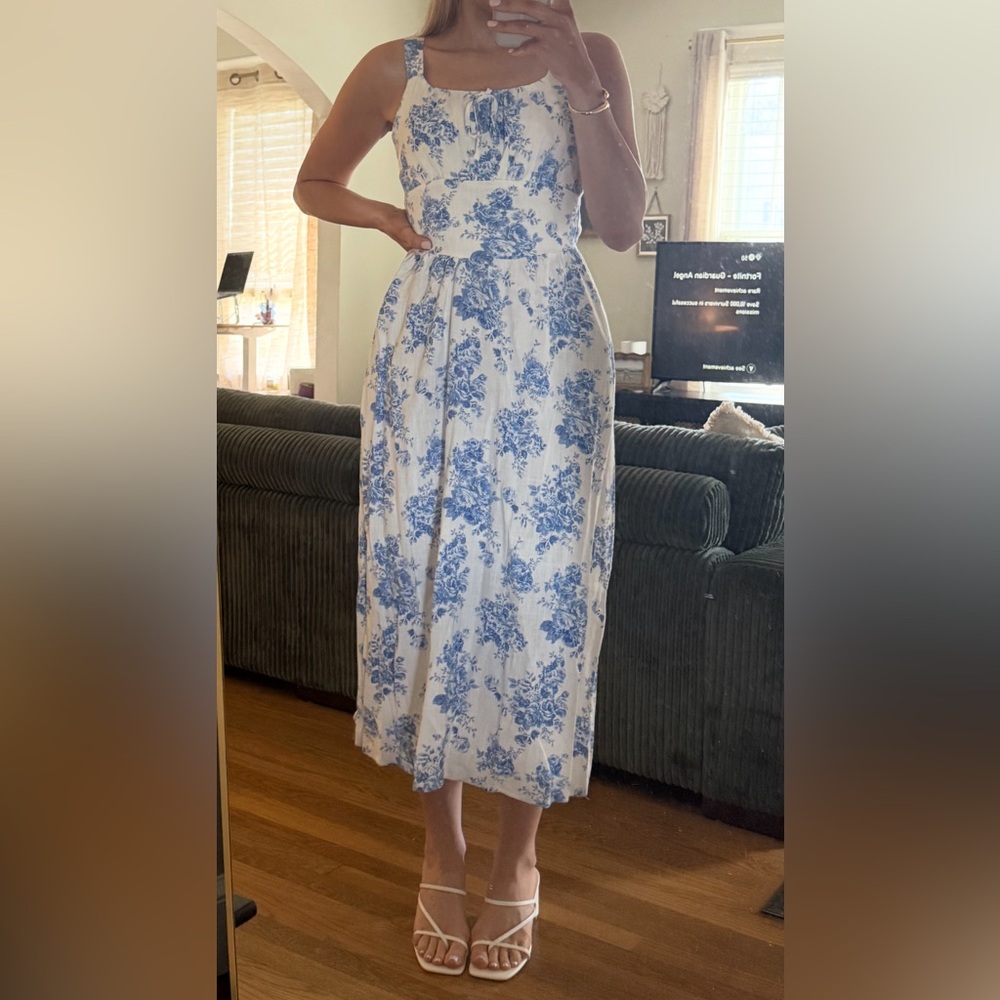 Floral Blue and White Women's Dress